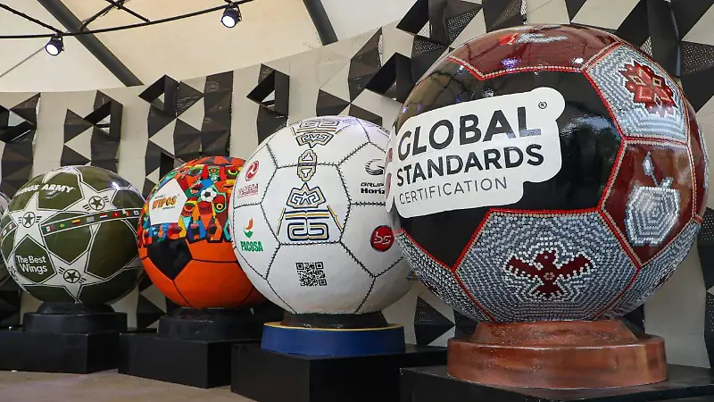 Balones monumentales